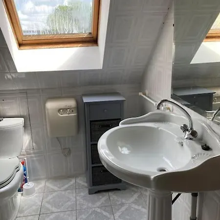 La Sagne, Gite De Groupe, Piscine Et Tennis Hébergement de vacances