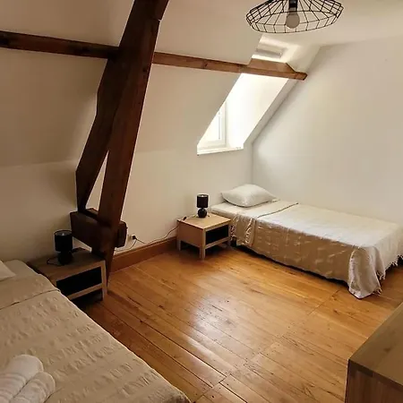 La Sagne, Gite De Groupe, Piscine Et Tennis Hébergement de vacances La Chapelle-Aubareil